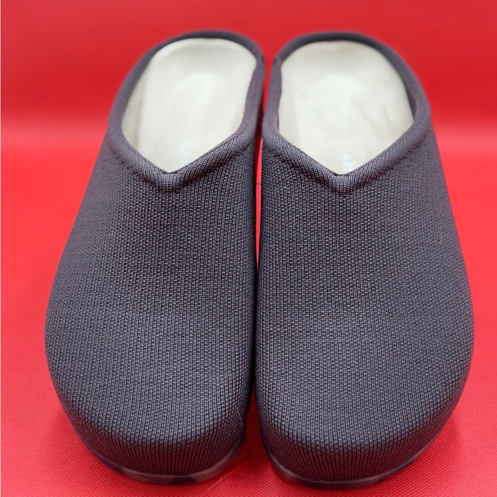 Rothy’s Chestnut Brown Slip-On Clogs, size 10, New
